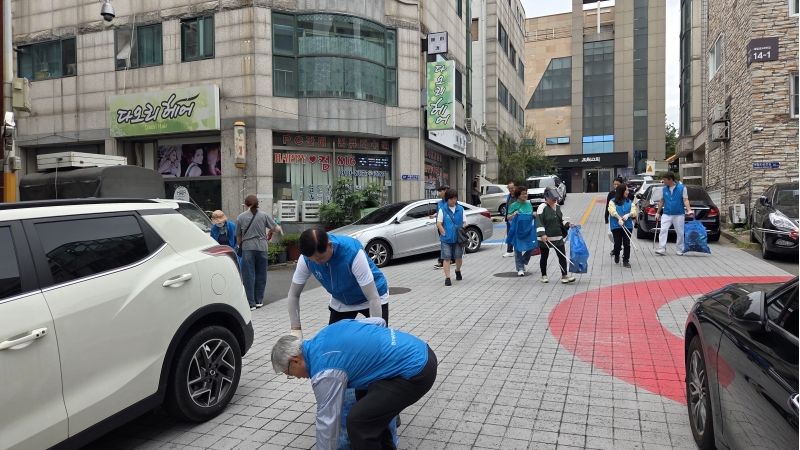 연수1동 주민자치회, 공원·함박마을 일대 환경정비